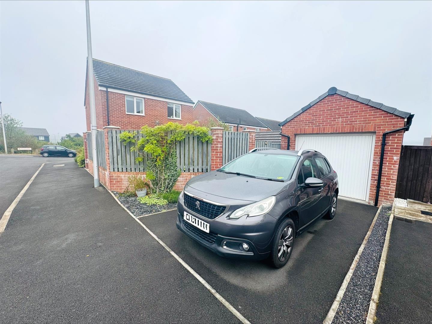 Clos Y Nant, Carway, Kidwelly, SA17 4JH